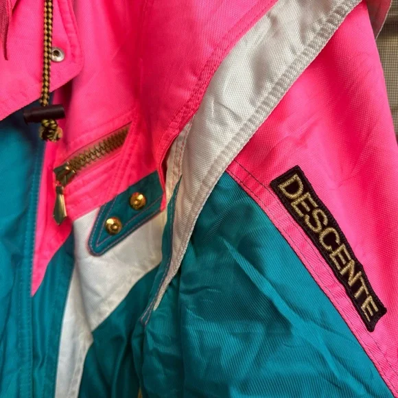 Descente Pink & Turquoise Ski Jacket - Picture 10 of 15